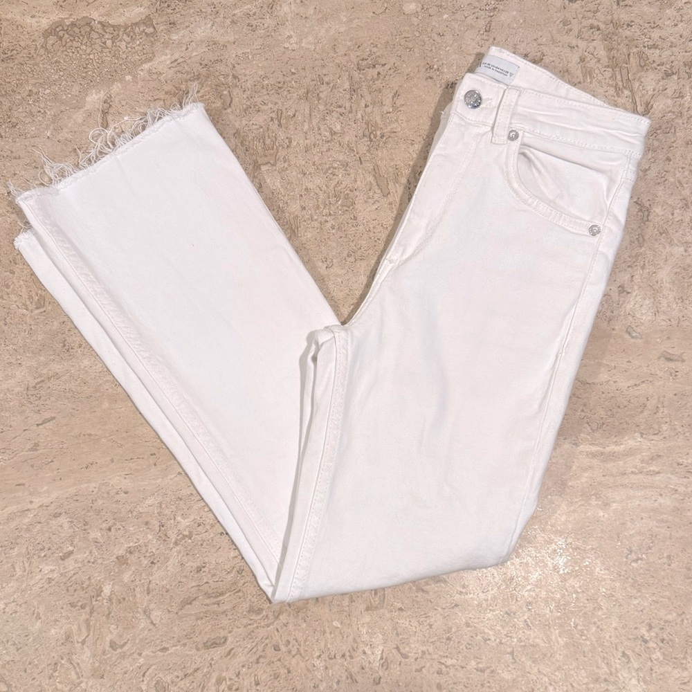 ZARA Cropped Straight Leg Raw Hem Jeans - Picture 2 of 7
